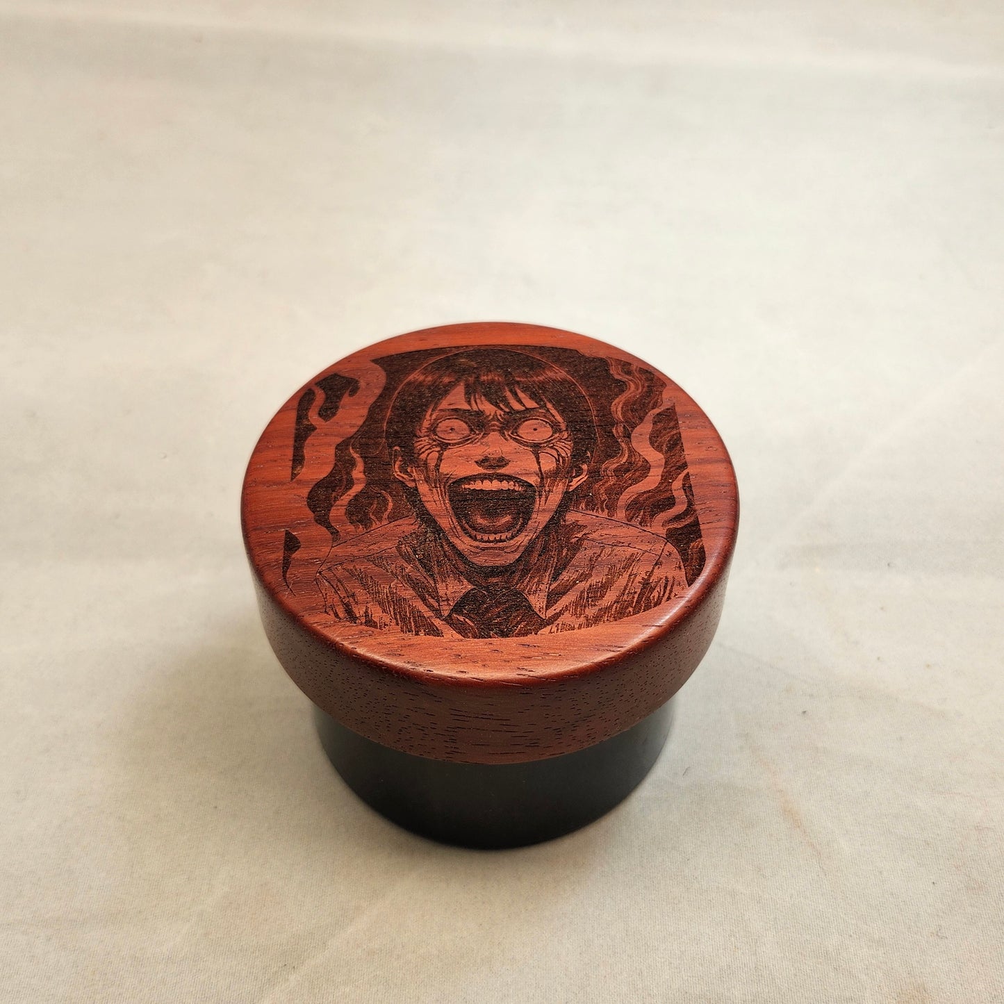 Manga Flower Jar