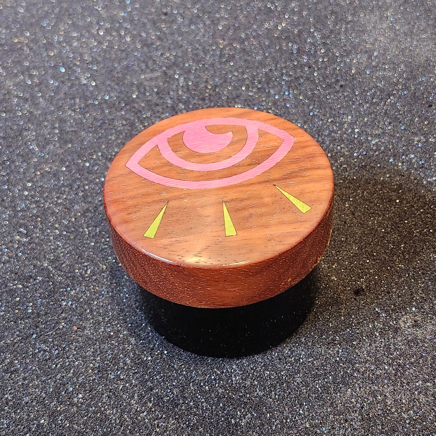 Eye Flower Jar
