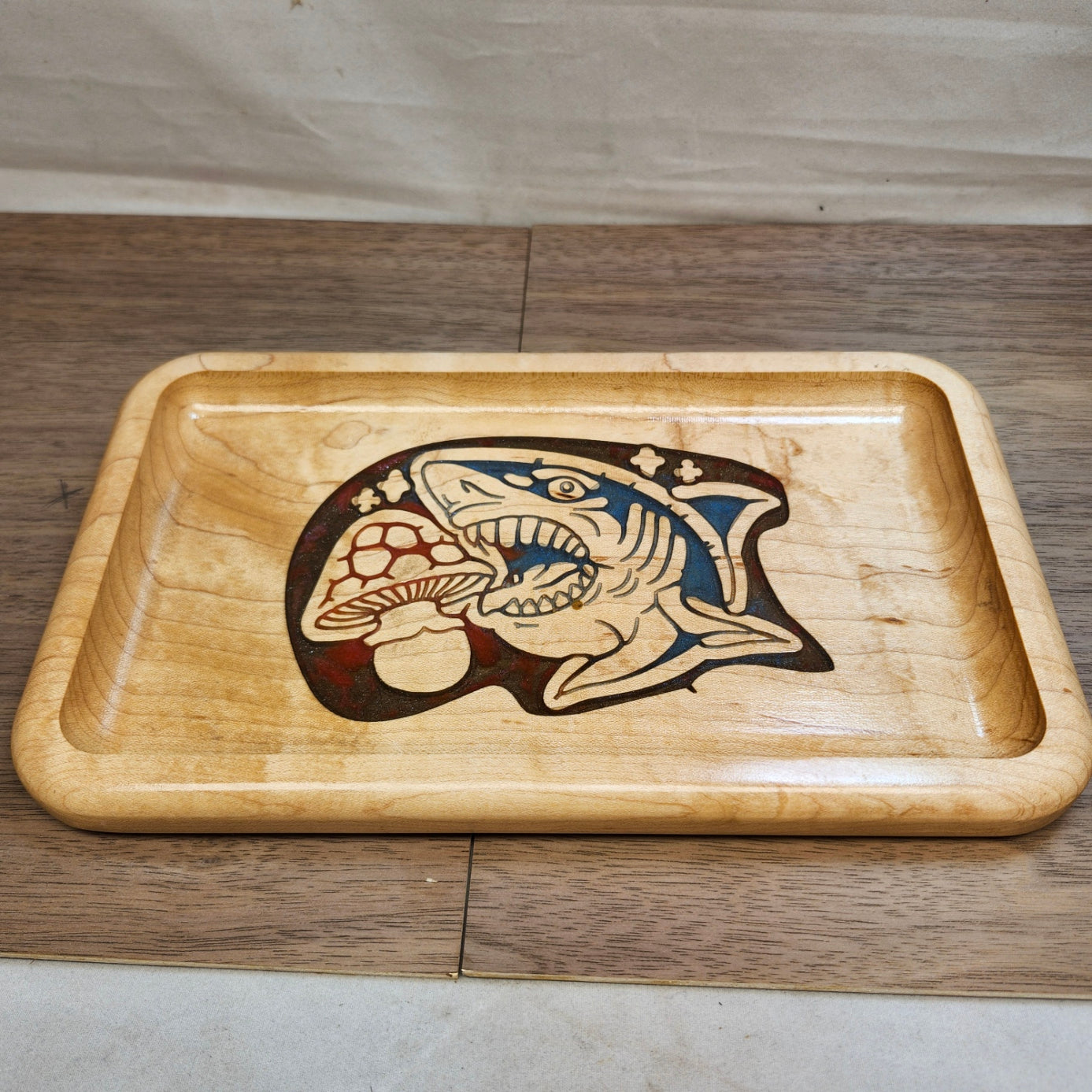 Shark Rolling Tray
